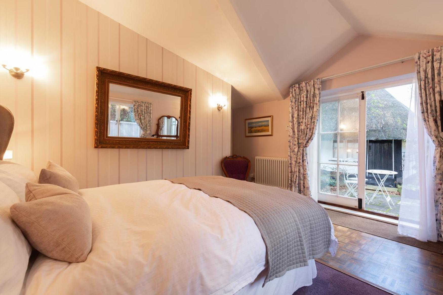 Frogs Hall B&B Eye  Extérieur photo