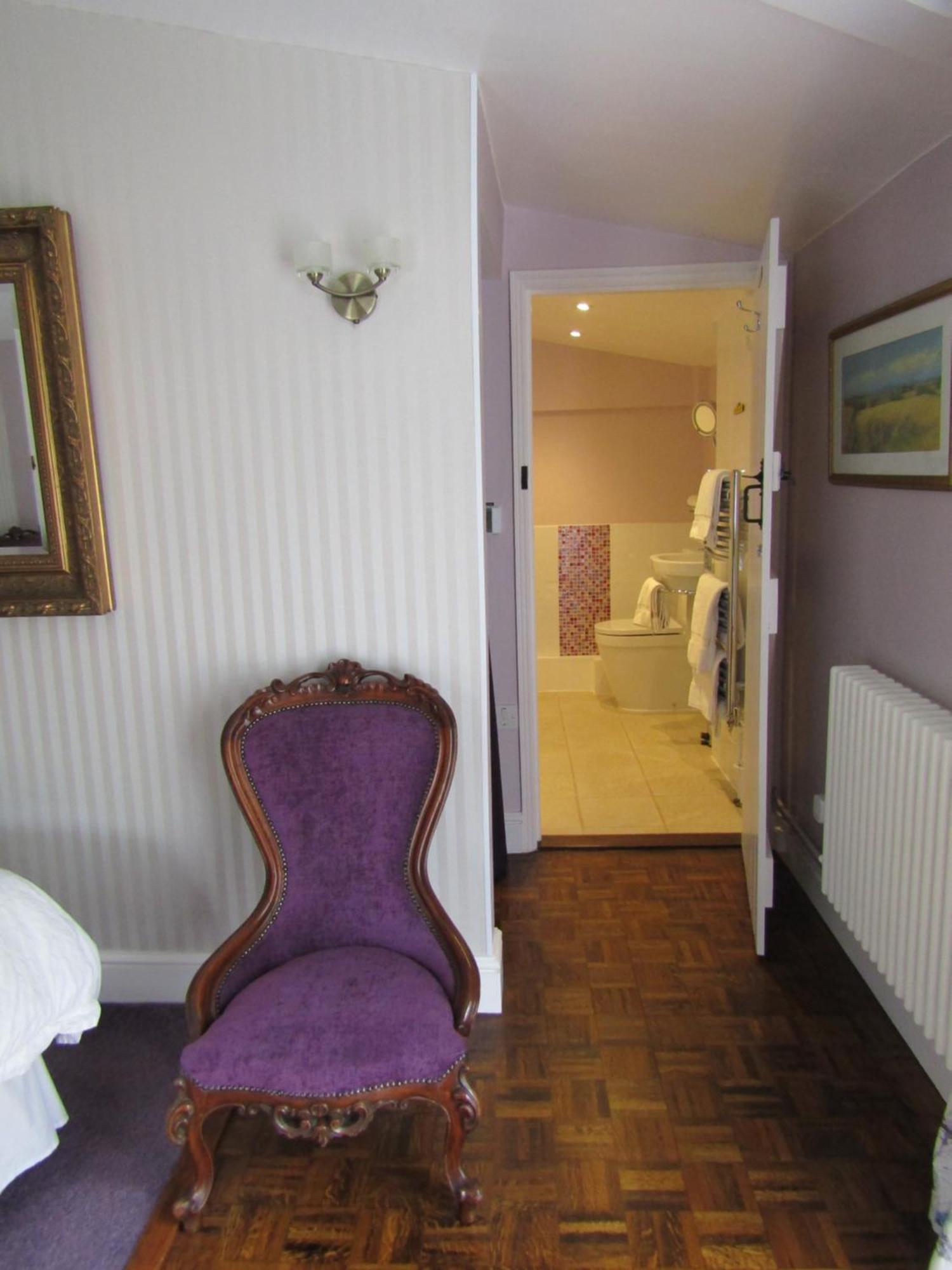Frogs Hall B&B Eye  Extérieur photo